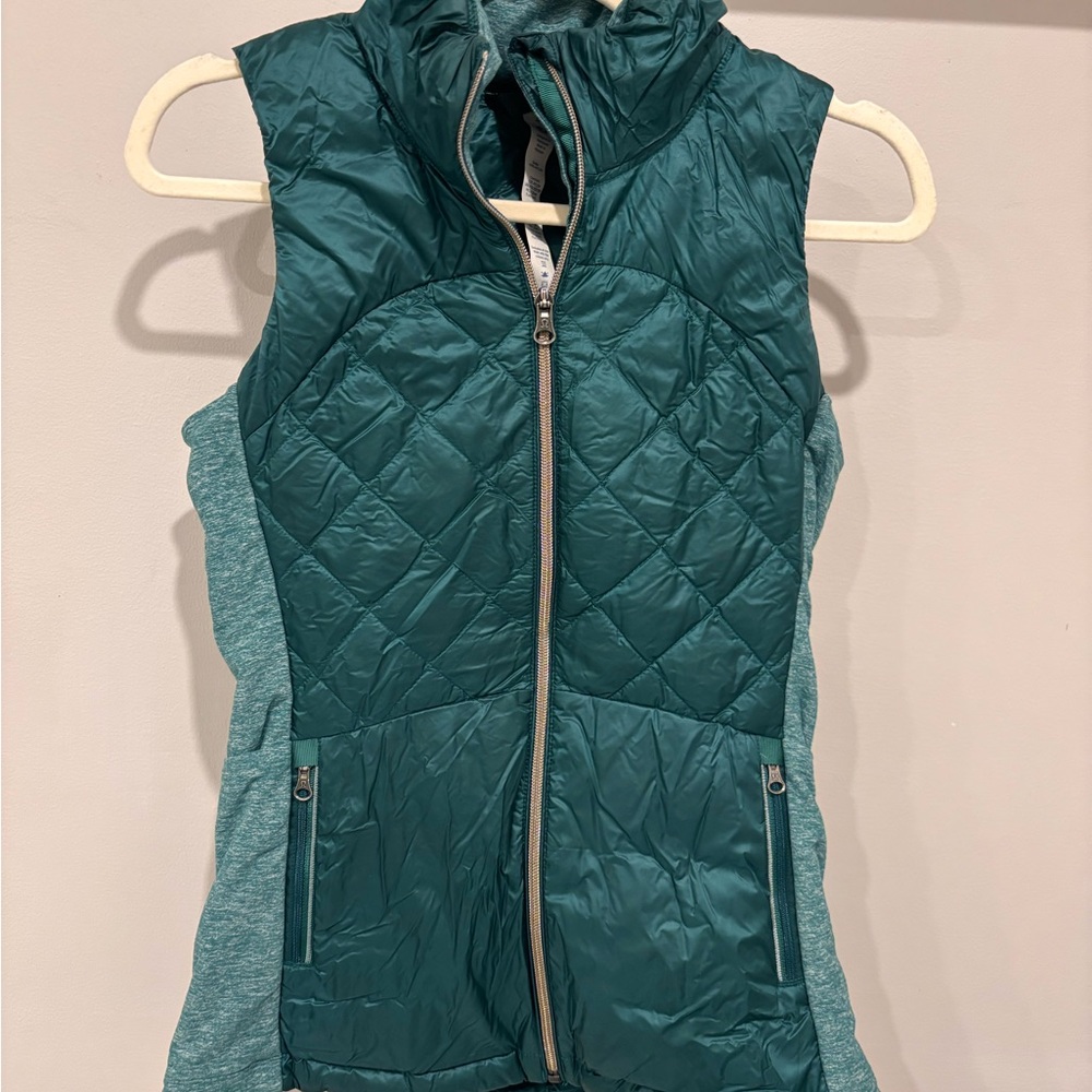 lululemon athletica Teal Quilted Vest